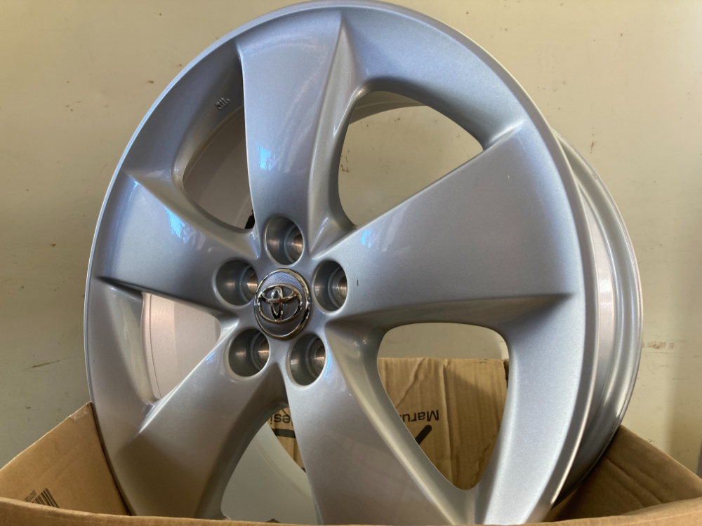 宮城県仙台市】 美品 ヨコハマタイヤ 純正ホイール スバル XV 17